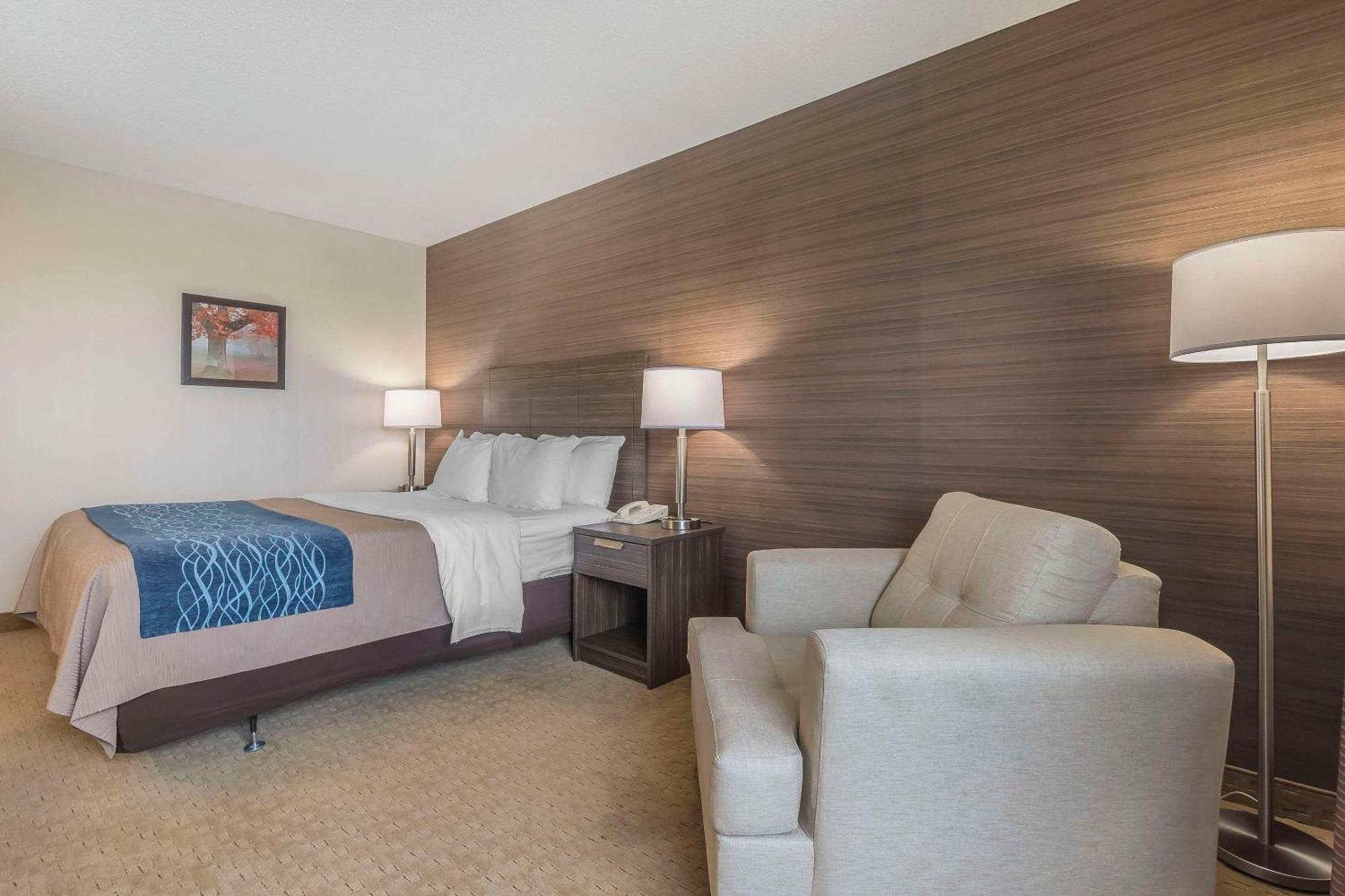 Comfort Inn Levis Luaran gambar