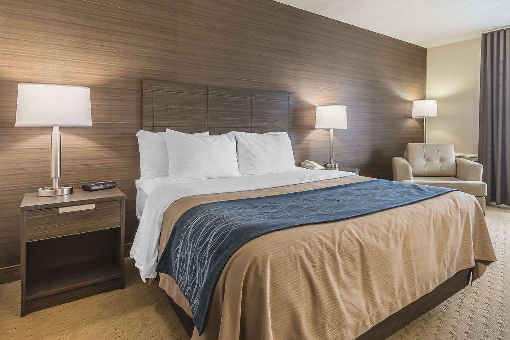 Comfort Inn Levis Bilik gambar